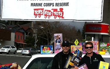 MB JESSEE Painting Helps Out Toys for Tots!